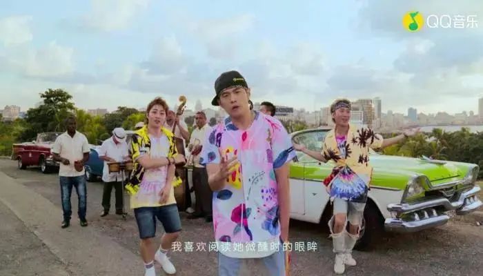 周杰倫新歌刷屏,夏日MV清爽自然,家具也要風靡(圖1) 周杰倫新歌刷屏,夏日MV清爽自然,家具也要風靡(圖1)