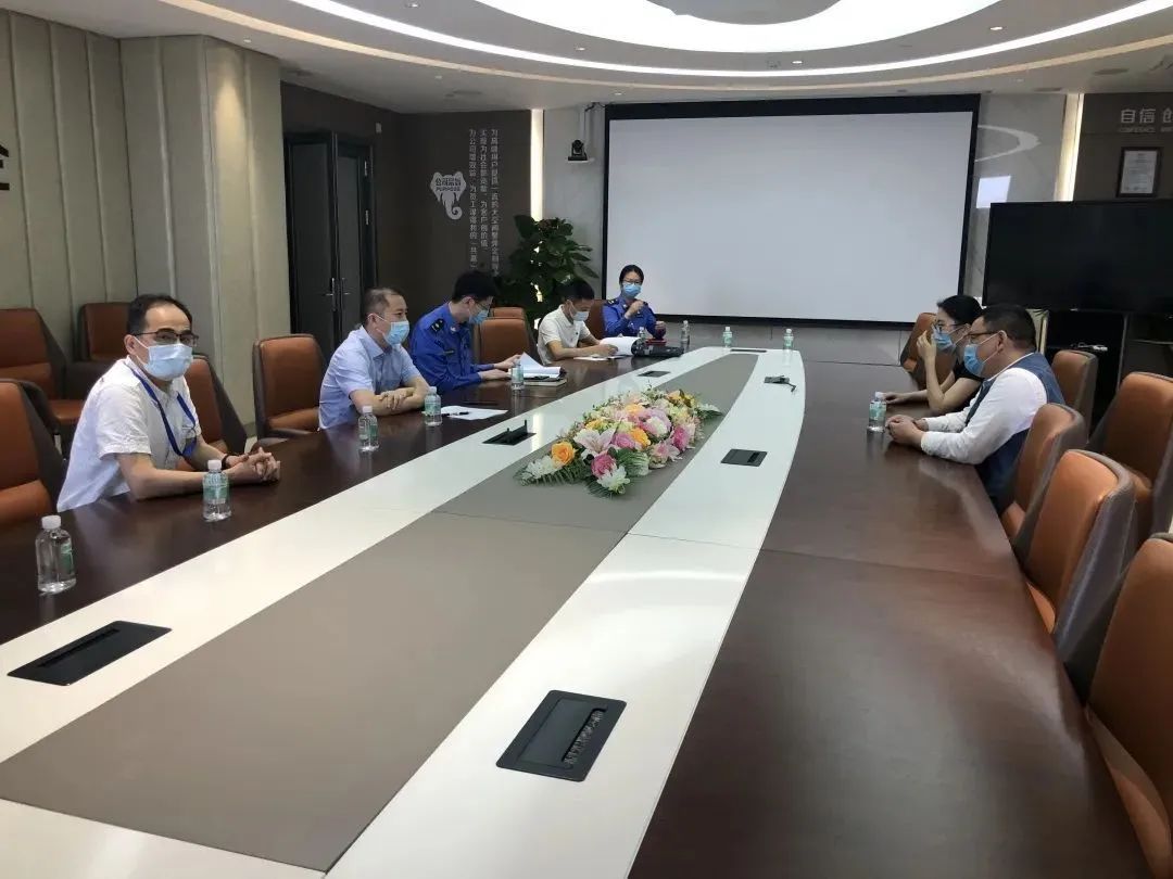 禪城區府辦副主任赴德利豐家居開展調研工作(圖2)