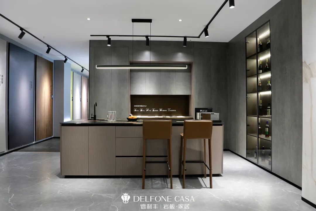 新店速遞 | 德利豐杭州巖板展館,帶你領(lǐng)略不一樣的設(shè)計(jì)美(圖5) 新店速遞 | 德利豐杭州巖板展館,帶你領(lǐng)略不一樣的設(shè)計(jì)美(圖5)