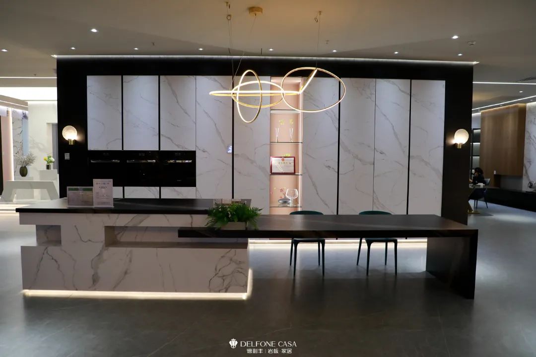 探店速遞 | 臺(tái)州椒江巖板專(zhuān)賣(mài)店,巖板潮居新未來(lái)(圖5) 探店速遞 | 臺(tái)州椒江巖板專(zhuān)賣(mài)店,巖板潮居新未來(lái)(圖5)