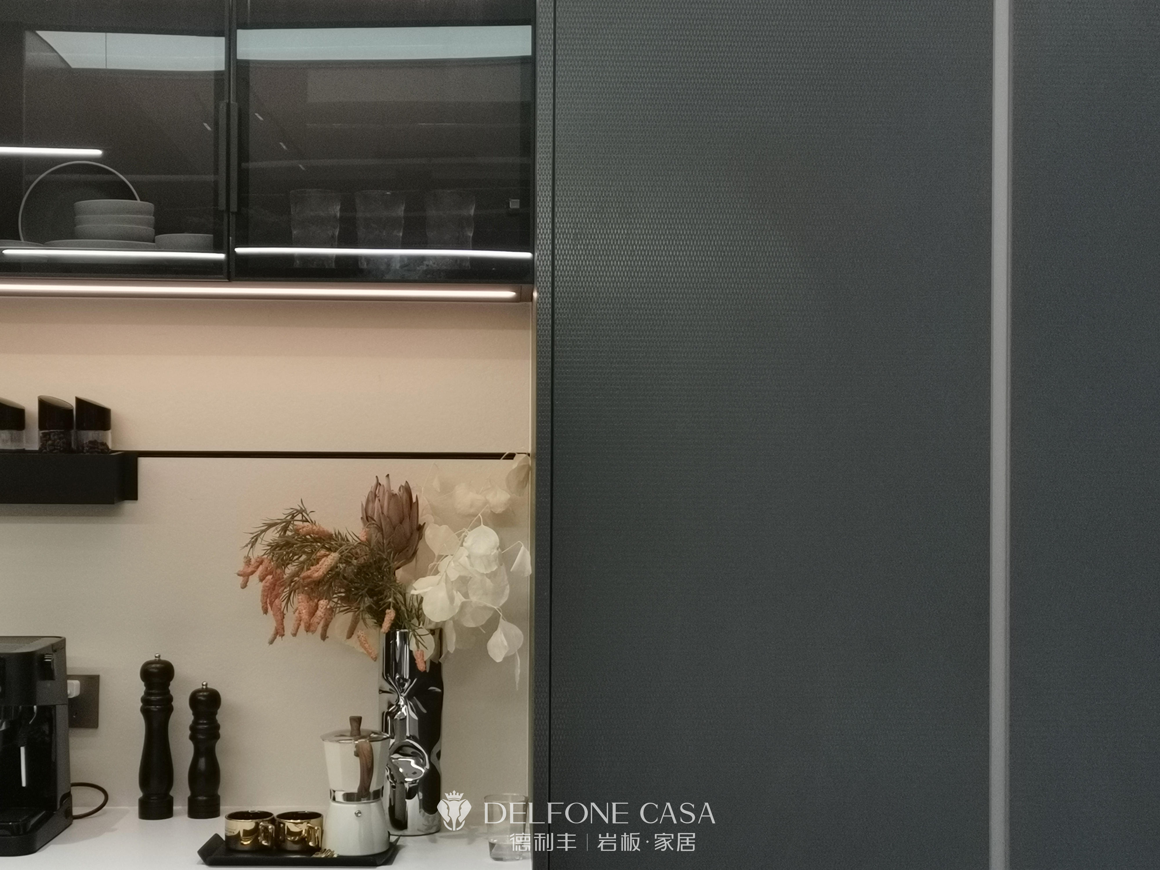 新店速遞 | 德利豐廣州巖板展館,打造輕奢大氣的質感家居(圖3) 新店速遞 | 德利豐廣州巖板展館,打造輕奢大氣的質感家居(圖3)