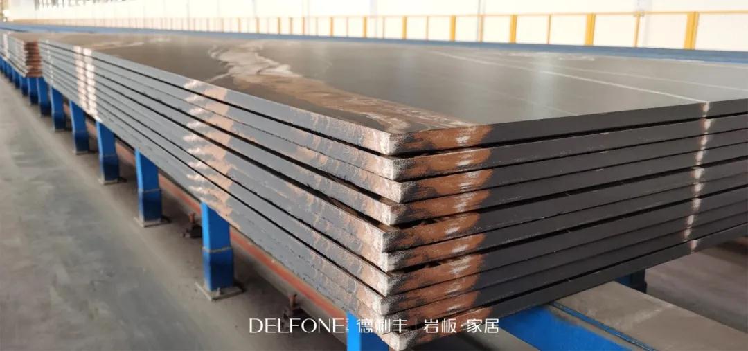 國際高尖技術| 德利豐量產20MM通體巖板(圖3) 國際高尖技術| 德利豐量產20MM通體巖板(圖3)