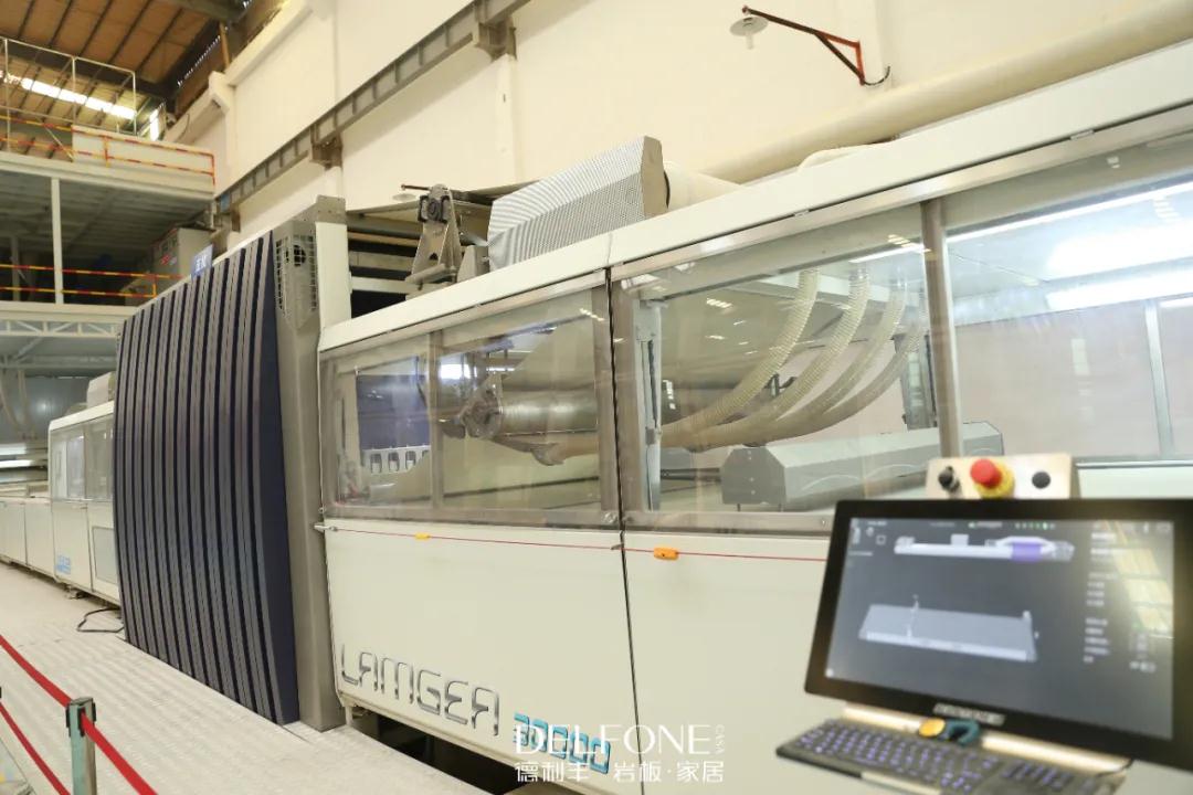 巖載定制家| 廣州家具展有什么亮點?我給你總結好了!(圖6) 巖載定制家| 廣州家具展有什么亮點?我給你總結好了!(圖6)