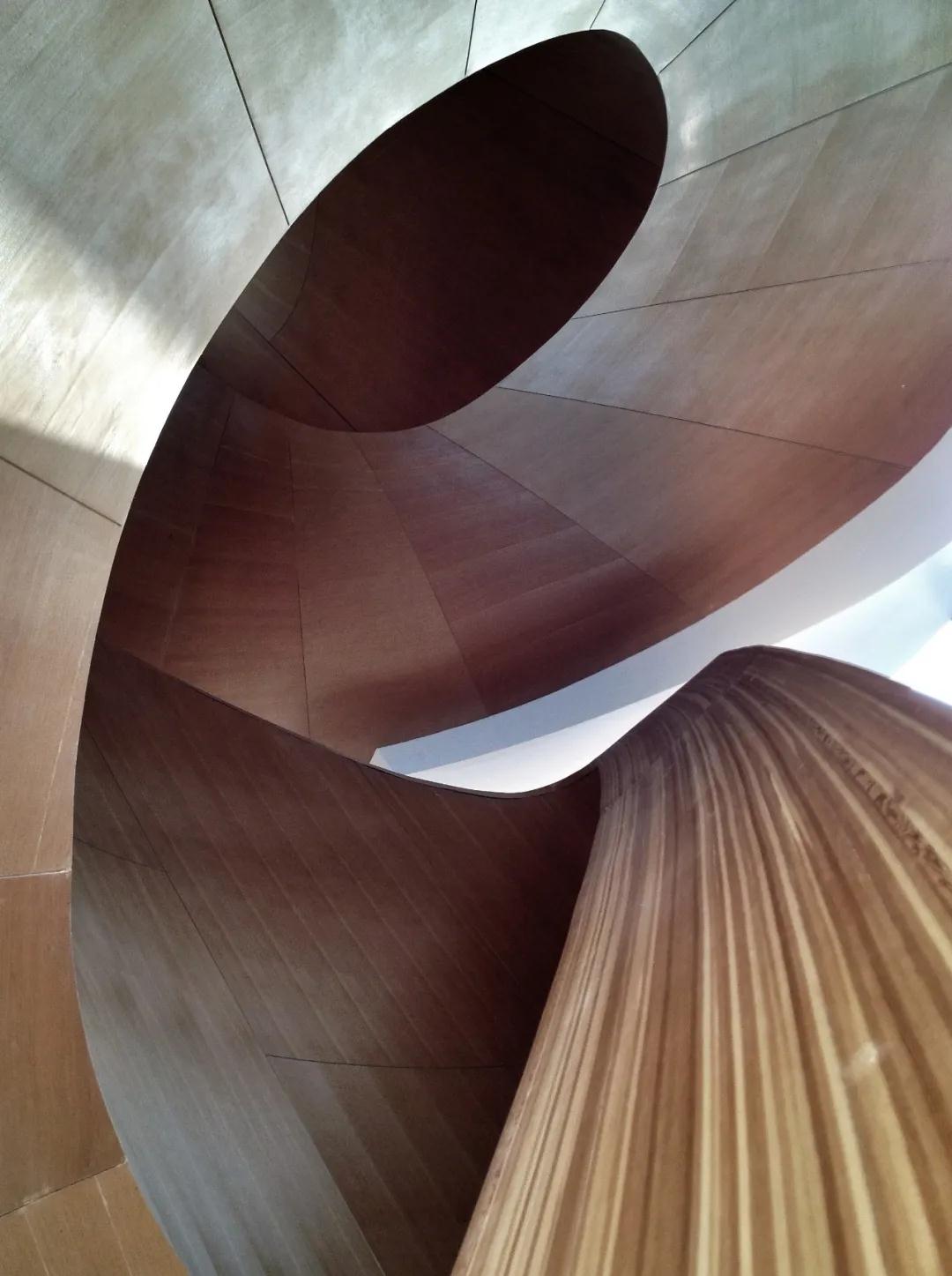 DELFONE新品 | 鈦金系列，構建酷感十足的摩登空間