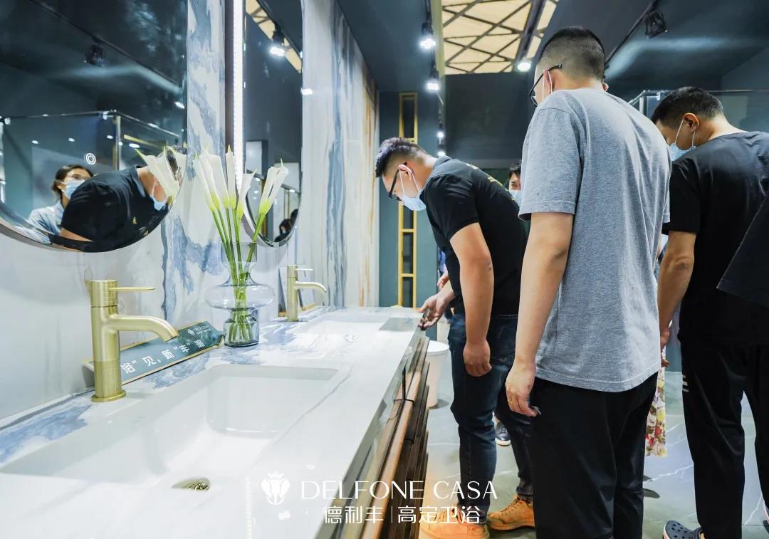 智空間,質體驗 | 德利豐高定衛浴驚艷亮相,引爆上海廚衛展(圖7) 智空間,質體驗 | 德利豐高定衛浴驚艷亮相,引爆上海廚衛展(圖7)