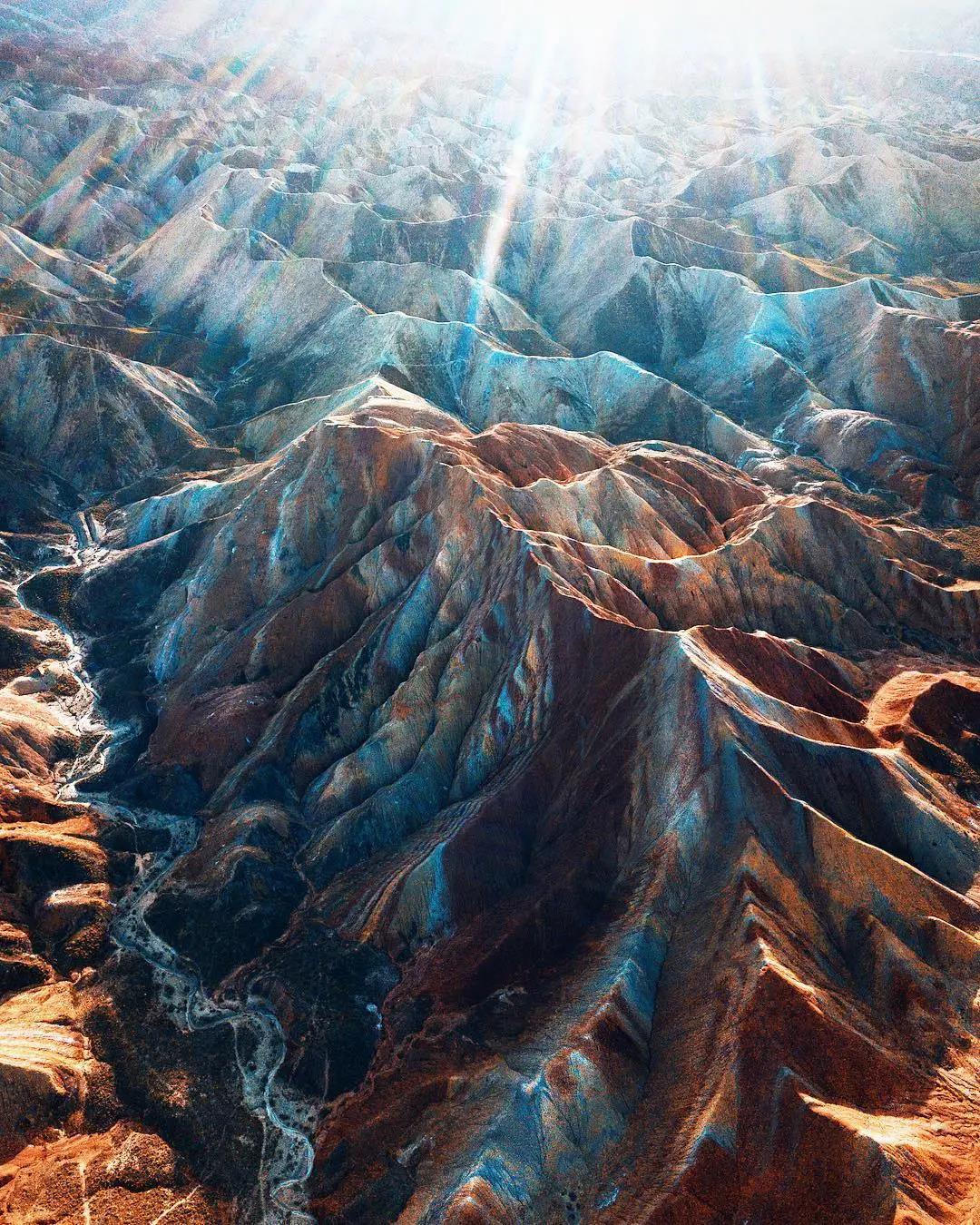 DELFONE寶藏巖板 | 珍藏在大自然的瑰寶(圖1) DELFONE寶藏巖板 | 珍藏在大自然的瑰寶(圖1)