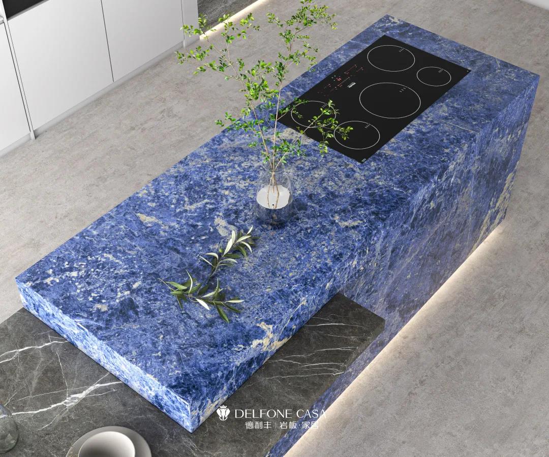 DELFONE新品｜斯里蘭卡寶石藍，延續奢華與高貴的傳世風格(圖3)