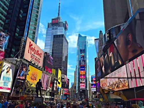 德利豐家居建材，發出筑夢中華的最強音！