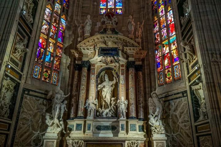 以神圣之名，載譽而至——米蘭(圖8)