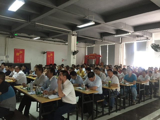 “精細(xì)化管理、品質(zhì)化服務(wù)”德利豐家居《企業(yè)