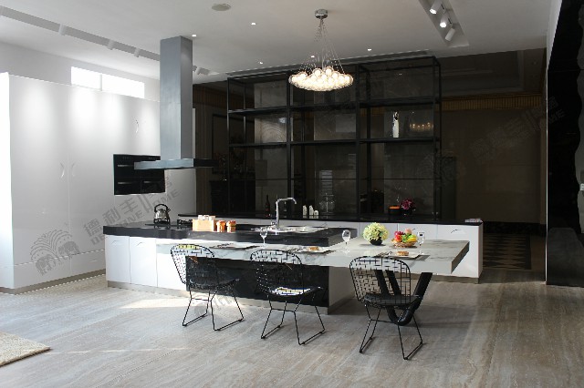 德利豐——造一塊讓世界驚嘆的大巖板(圖4) 德利豐——造一塊讓世界驚嘆的大巖板(圖4)