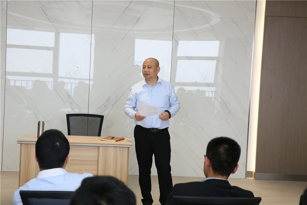 “凝聚力量，共創輝煌”德利豐家居月度總結暨(圖4)