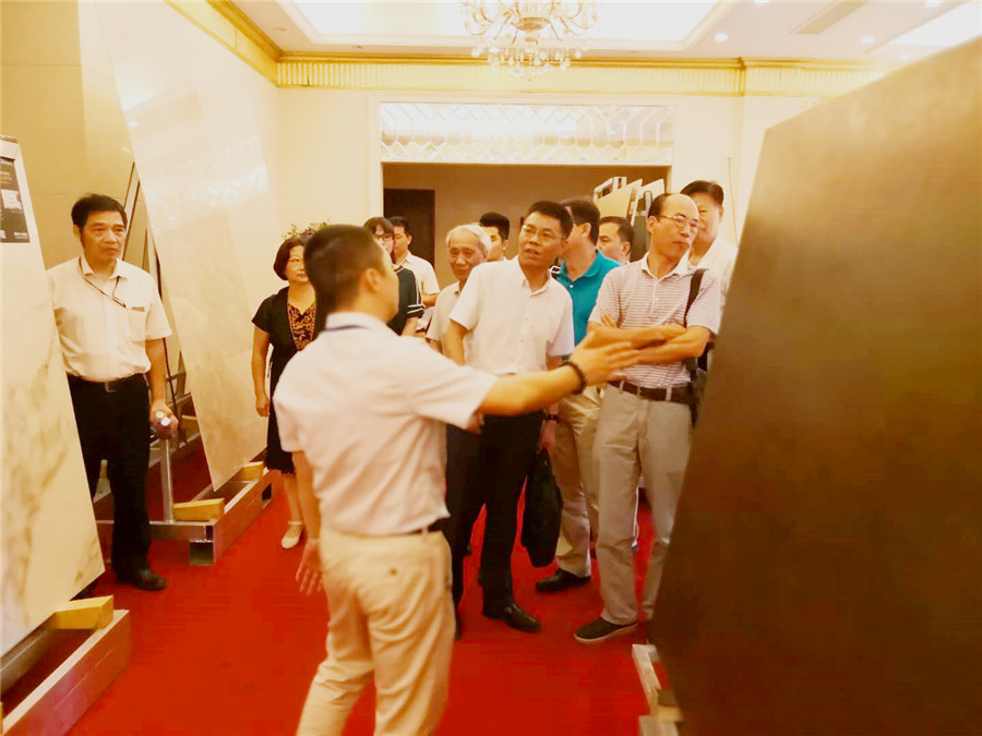 大無止境，金牌企業全國罕見超大巖板耀世呈現(圖2)