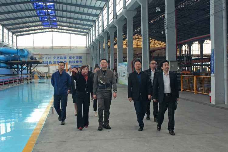 融創集團領導一行到金牌企業參觀考察，共謀合(圖2)