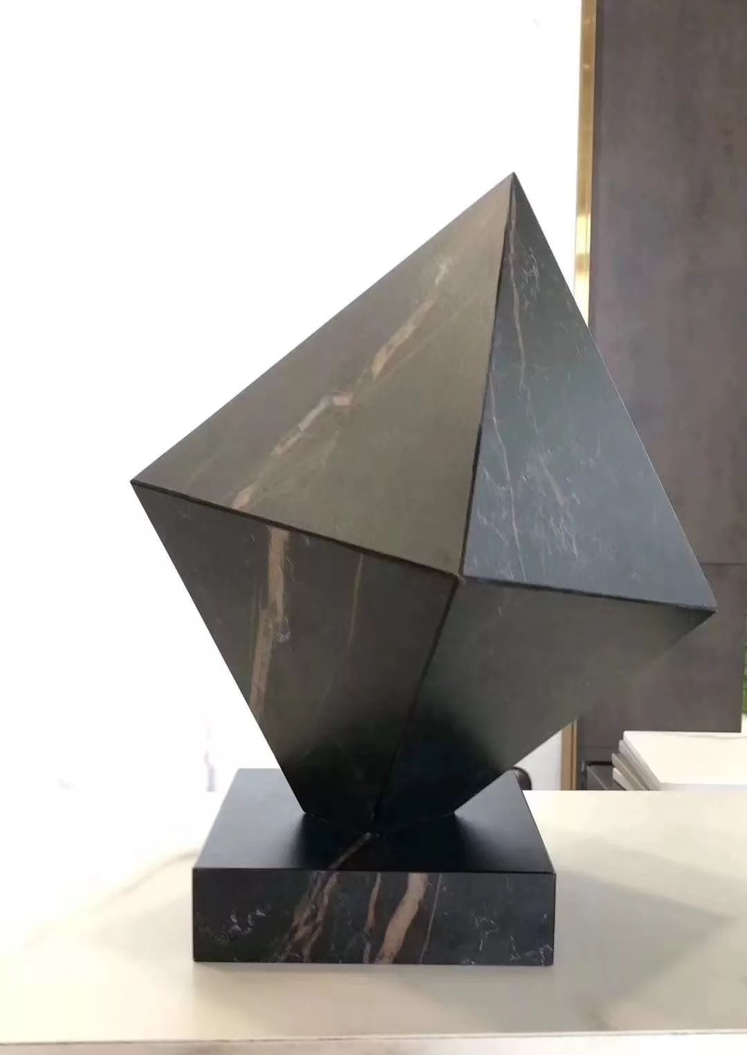 新材料、新趨勢，巖板的“高端定制”范從何而(圖17)