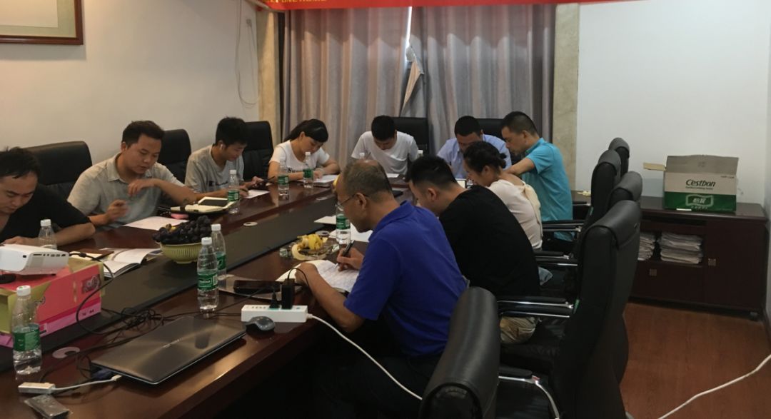 只做將軍不做兵！德利豐家居紅安縣終端實戰(zhàn)特(圖2)