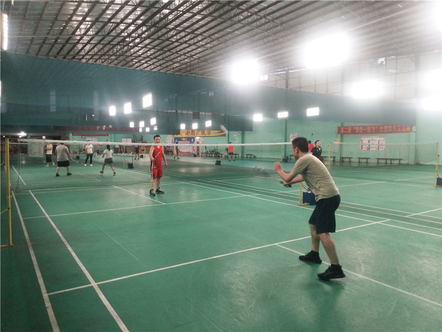 羽你同樂,誰與爭鋒——德利豐家居羽毛球友誼(圖4) 羽你同樂,誰與爭鋒——德利豐家居羽毛球友誼(圖4)