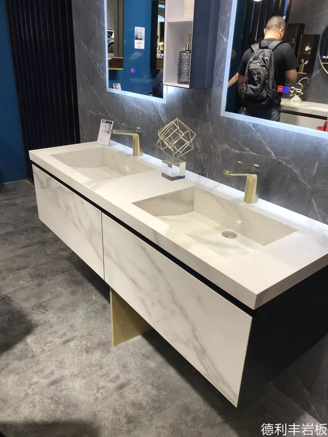 為何大家說：一種叫德利豐巖板，一種叫其他巖(圖11)