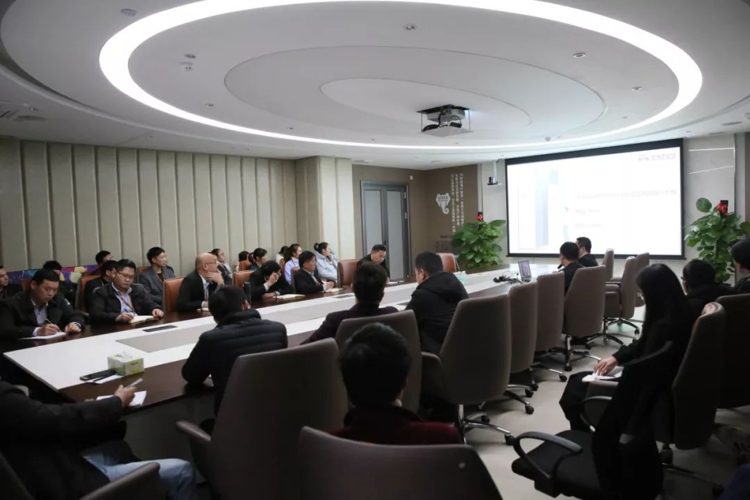 十一連勝慶“十一”，學女排，見行動。(圖9)