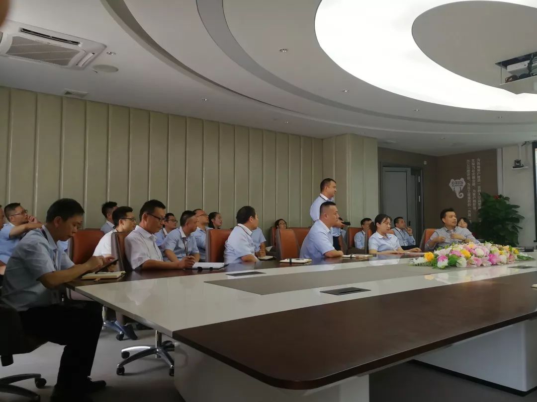 用知識鍛造復合型人才矩陣 —《大巖板·大空間(圖9) 用知識鍛造復合型人才矩陣 —《大巖板·大空間(圖9)