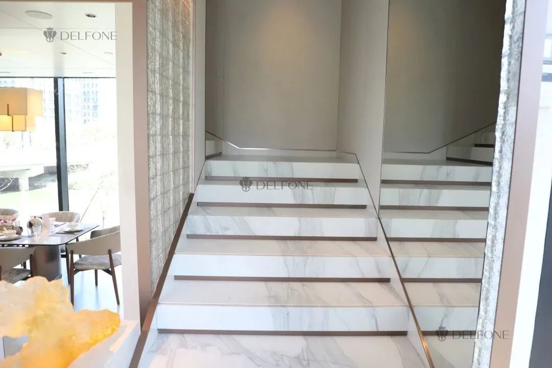 DELFONE案例分享 | 420㎡現(xiàn)代輕奢,全巖空間悅享高階質(zhì)感生活(圖9) 圖片