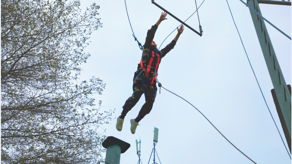 凝心聚力 共贏新征程 | 2023德利豐家居營(yíng)銷中心拓展特訓(xùn)暨誓師大會(huì)圓滿舉行(圖18) 圖片